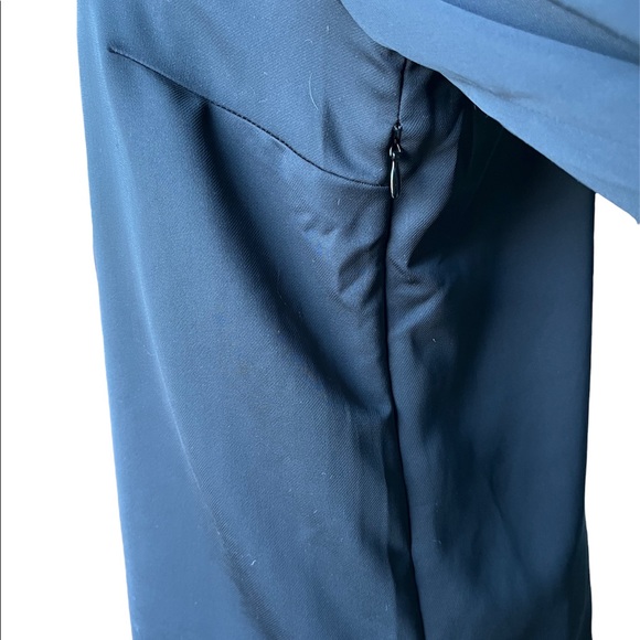 H&M Maternity Nursing top - Picture 3 of 7